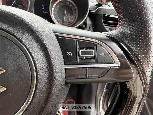 Suzuki SWIFT 2021-02 7273058-21