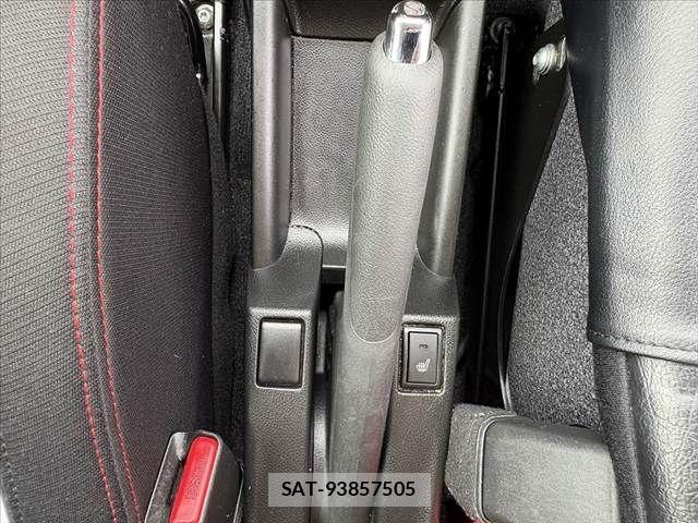 Suzuki SWIFT 2021-02 7273058-26
