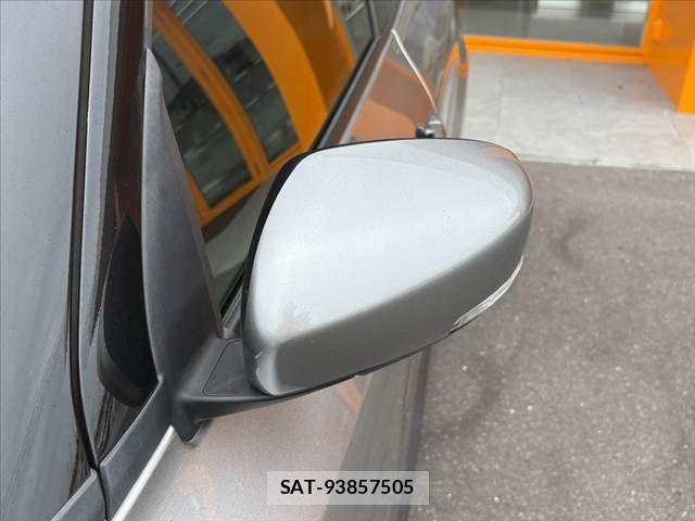 Suzuki SWIFT 2021-02 7273058-28