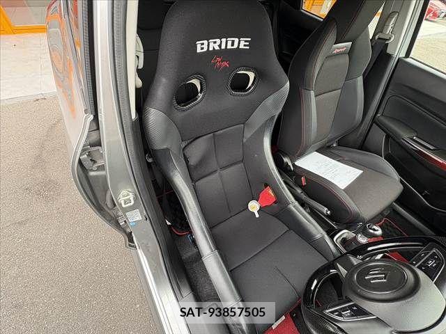 Suzuki SWIFT 2021-02 7273058-3