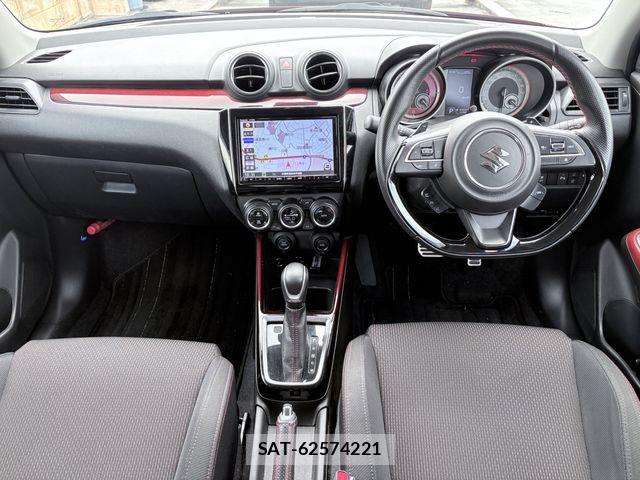 Suzuki SWIFT 2020-10 7330440-1