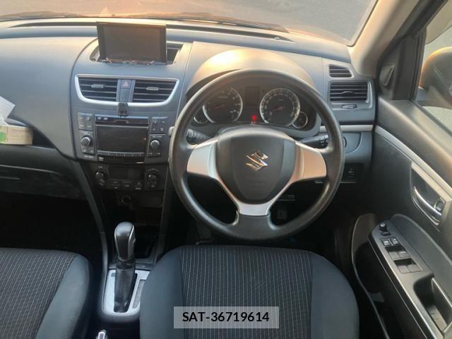 Suzuki SWIFT 2015-06 7330458-15