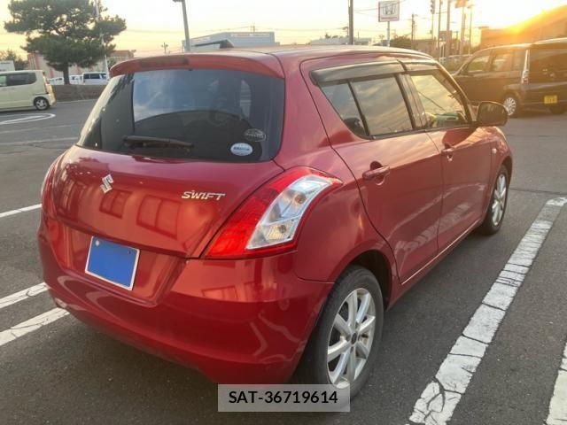 Suzuki SWIFT 2015-06 7330458-4