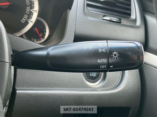 Suzuki SWIFT 2012-09 7332714-27