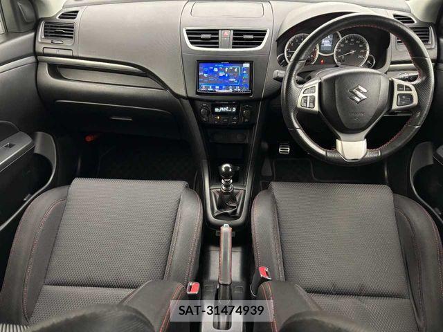 Suzuki SWIFT 2013-11 7330452-3