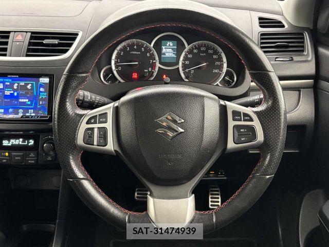 Suzuki SWIFT 2013-11 7330452-8