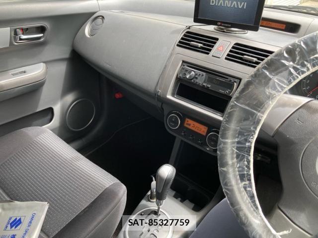 Suzuki SWIFT 2010-03 7330459-18