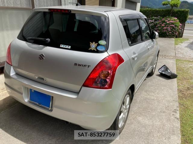 Suzuki SWIFT 2010-03 7330459-3
