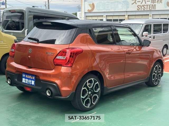 Suzuki SWIFT 2024-07 7330428-11
