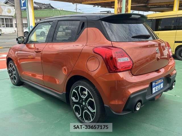 Suzuki SWIFT 2024-07 7330428-3