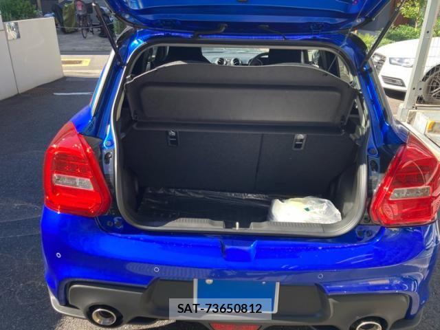 Suzuki SWIFT 2025-10 7330426-13