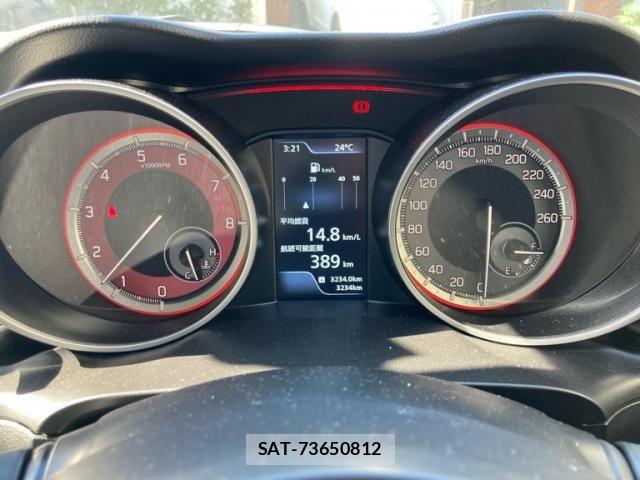 Suzuki SWIFT 2025-10 7330426-21