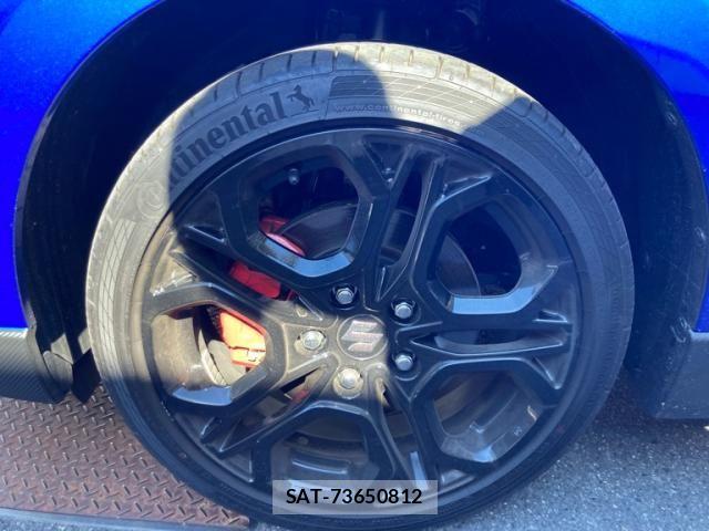 Suzuki SWIFT 2025-10 7330426-5
