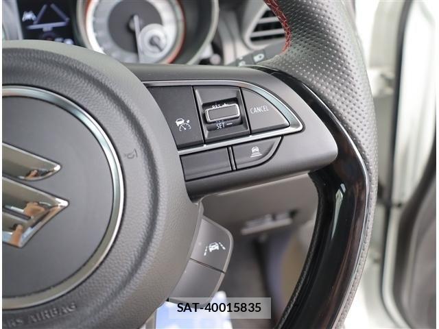 Suzuki SWIFT 2022-12 7330427-18