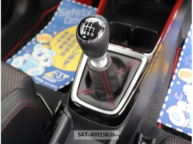 Suzuki SWIFT 2022-12 7330427-22