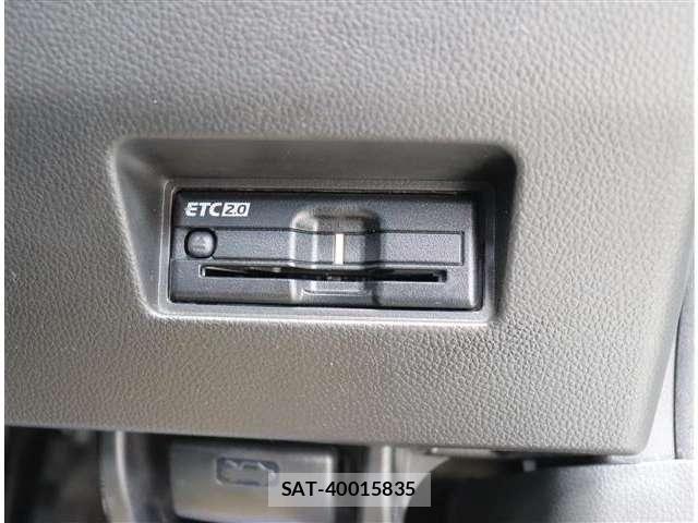 Suzuki SWIFT 2022-12 7330427-27