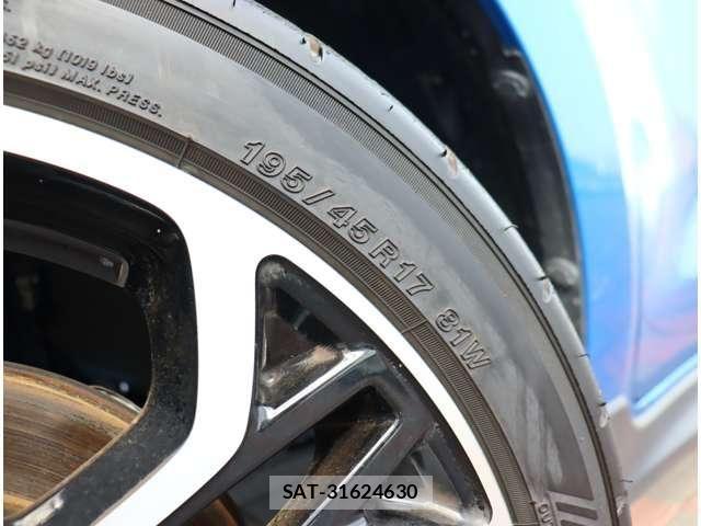 Suzuki SWIFT 2021-11 7330429-14