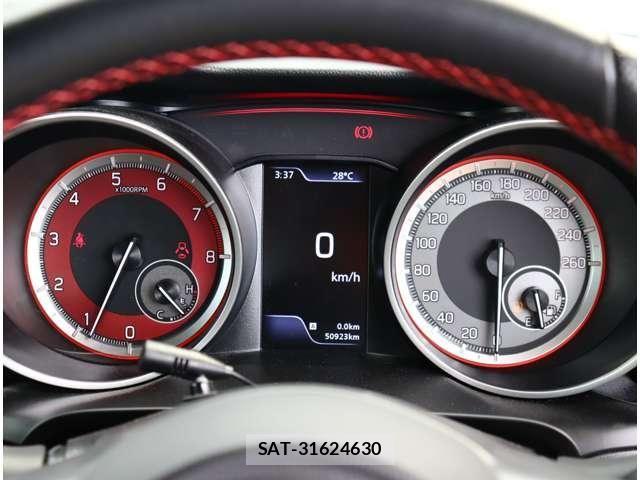 Suzuki SWIFT 2021-11 7330429-20