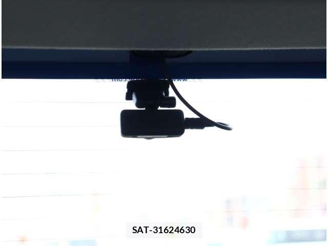 Suzuki SWIFT 2021-11 7330429-26
