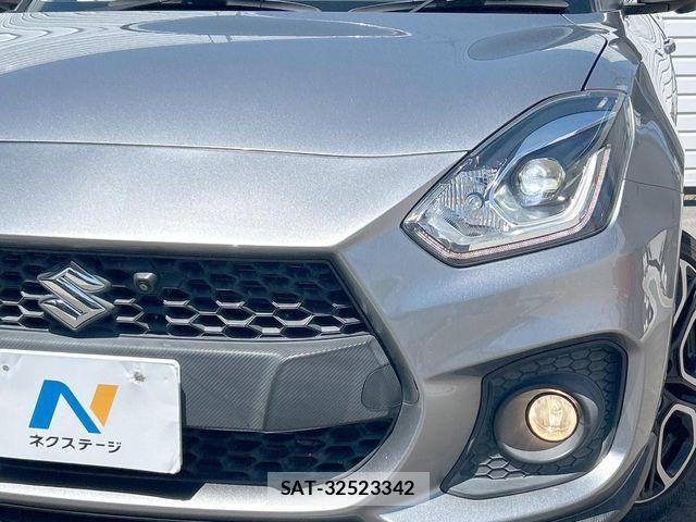Suzuki SWIFT 2019-03 7330432-12