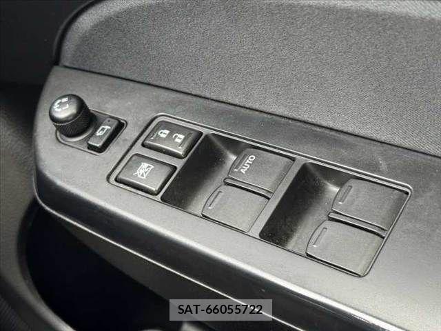 Suzuki SWIFT 2015-08 7332712-22