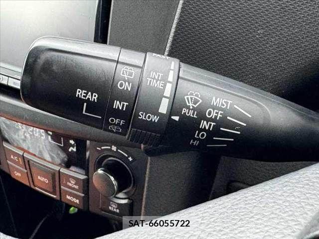 Suzuki SWIFT 2015-08 7332712-24