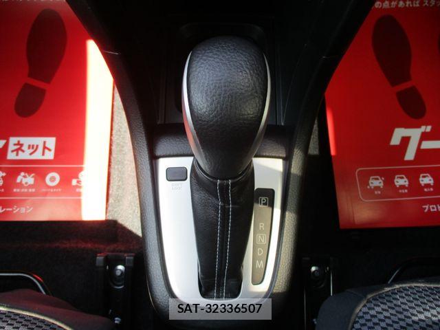 Suzuki SWIFT 2016-10 7330445-14