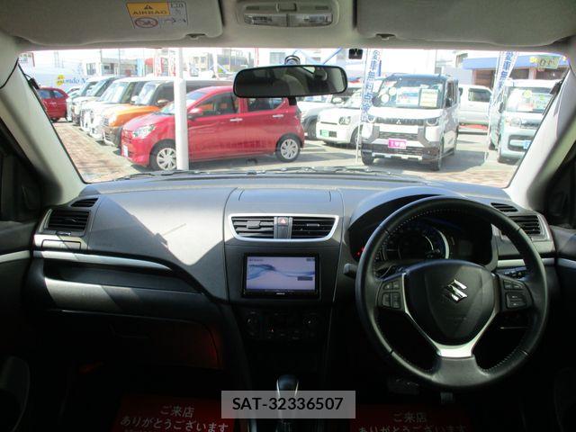 Suzuki SWIFT 2016-10 7330445-6
