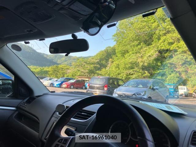 Suzuki SWIFT 2012-06 7330457-10