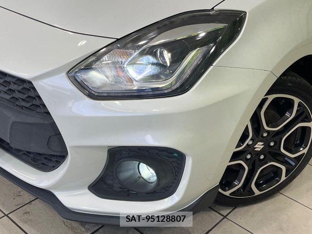 Suzuki SWIFT 2018-03 7330442-12