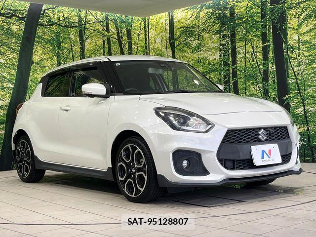 Suzuki SWIFT 2018-03 7330442-15