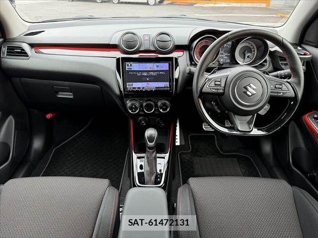 Suzuki SWIFT 2022-05 7330430-1