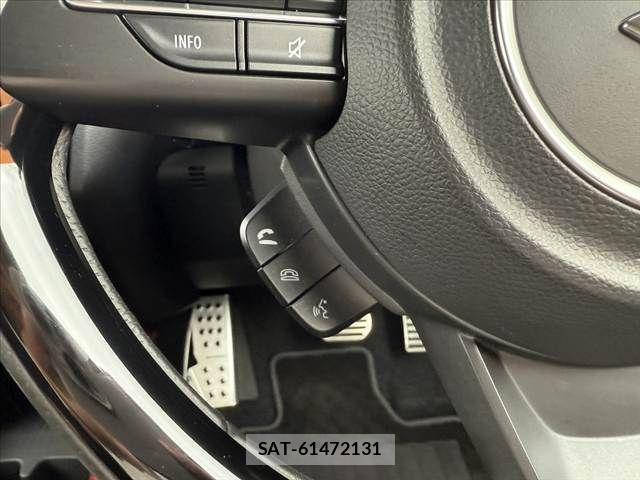 Suzuki SWIFT 2022-05 7330430-23