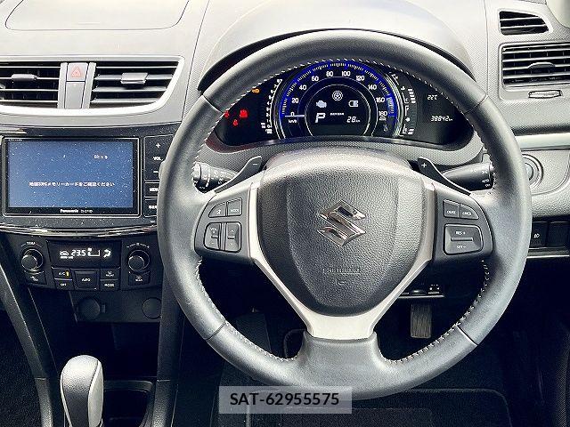 Suzuki SWIFT 2015-10 7330454-13