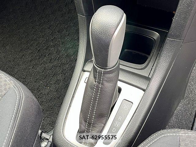 Suzuki SWIFT 2015-10 7330454-19