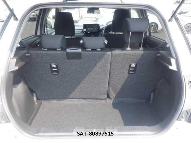 Suzuki SWIFT 2024-05 7330425-8