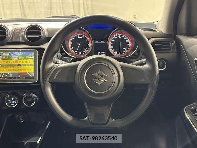 Suzuki SWIFT 2018-11 7330443-9
