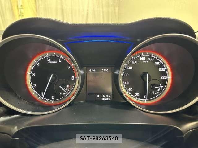 Suzuki SWIFT 2018-11 7330443-10