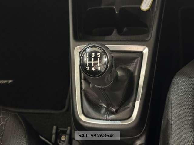 Suzuki SWIFT 2018-11 7330443-18