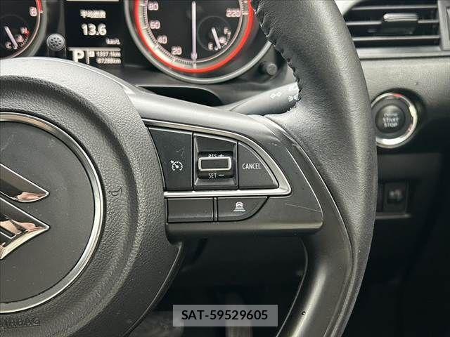 Suzuki SWIFT 2019-02 7360055-24