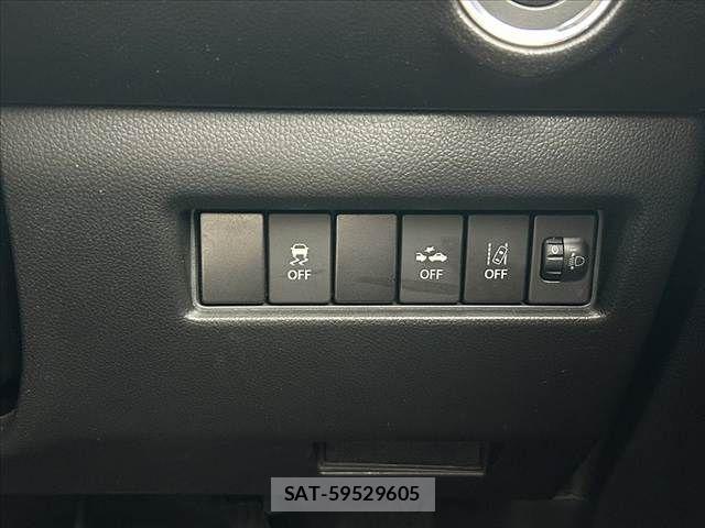 Suzuki SWIFT 2019-02 7360055-27