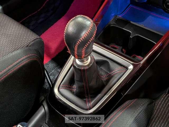 Suzuki SWIFT 2023-03 7360051-6