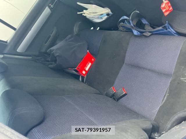 Suzuki SWIFT 2009-06 7360057-9