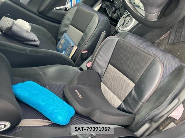 Suzuki SWIFT 2009-06 7360057-11