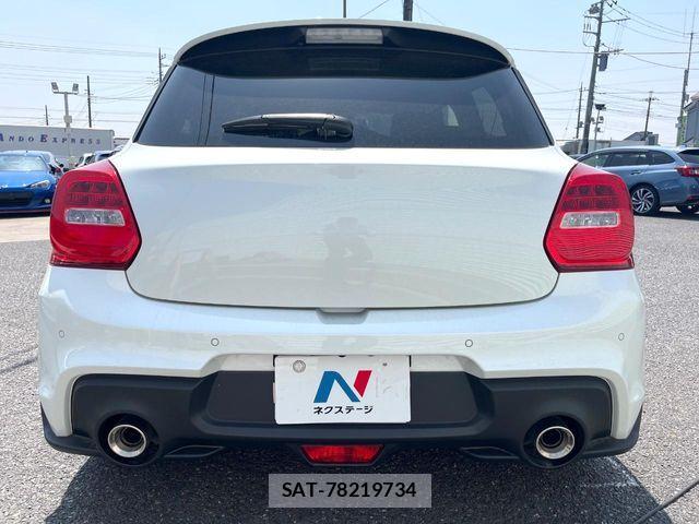Suzuki SWIFT 2024-10 7360045-14