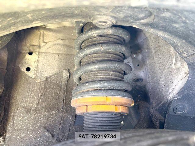 Suzuki SWIFT 2024-10 7360045-19