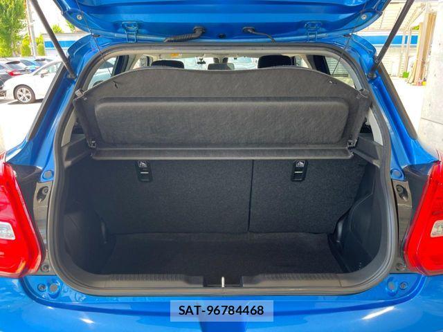 Suzuki SWIFT 2018-03 7360052-13