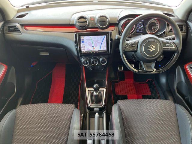 Suzuki SWIFT 2018-03 7360052-1