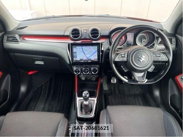 Suzuki SWIFT 2020-06 7360049-1