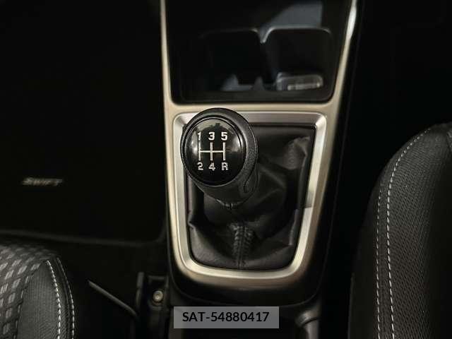 Suzuki SWIFT 2020-02 7360048-24